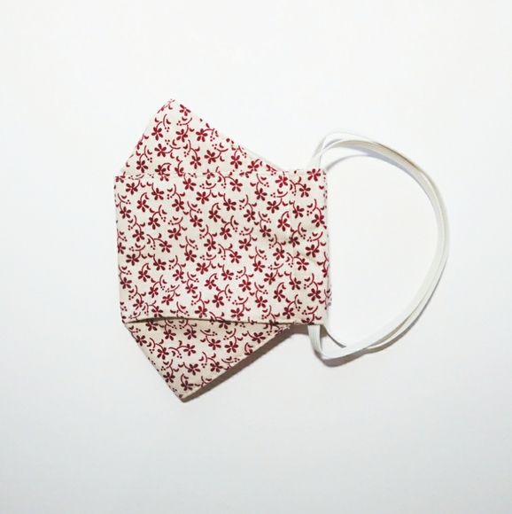 3D Flower Patterned Face Mask - Picture 2 of 7